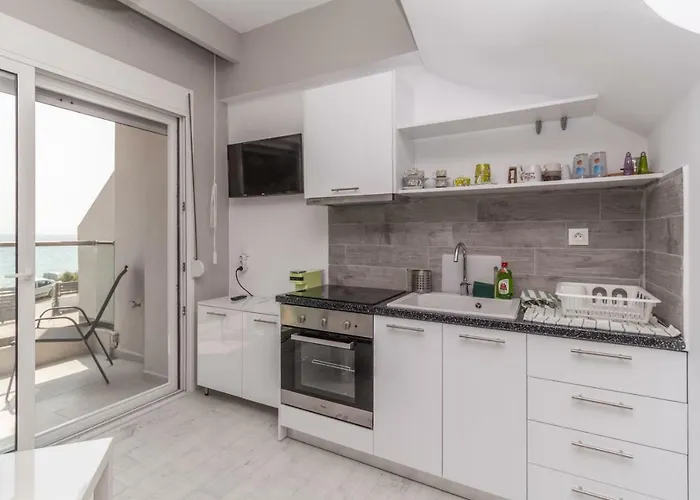 Holiday home Akti Alegra Ii